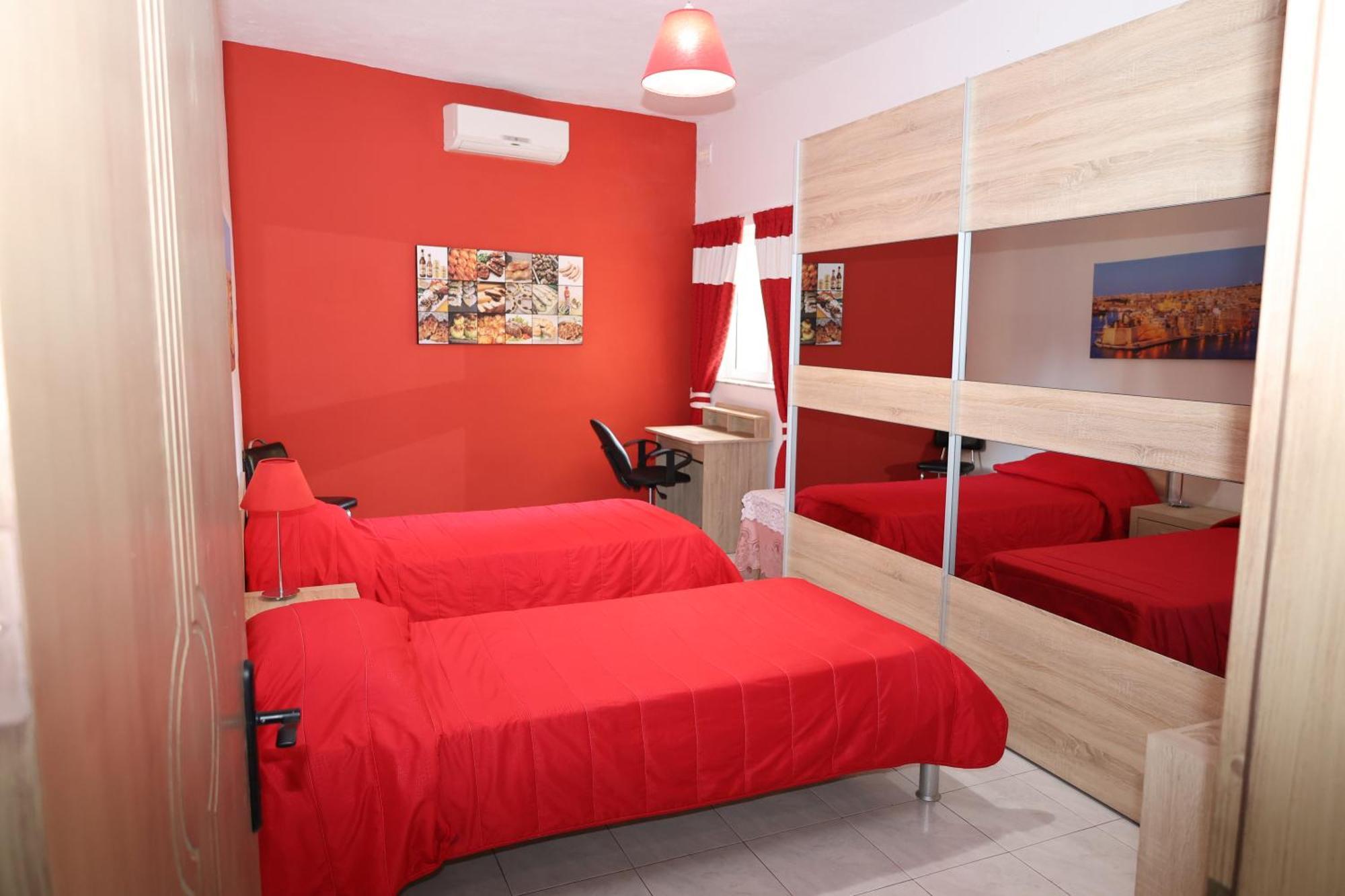 Very Bright Well Kept Apartment มาร์ซาสคาลา ภายนอก รูปภาพ